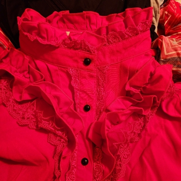 NWT Choies Red Frilly Victorian Button Shirt Women's Medium M High Coĺlar New - Picture 3 of 6